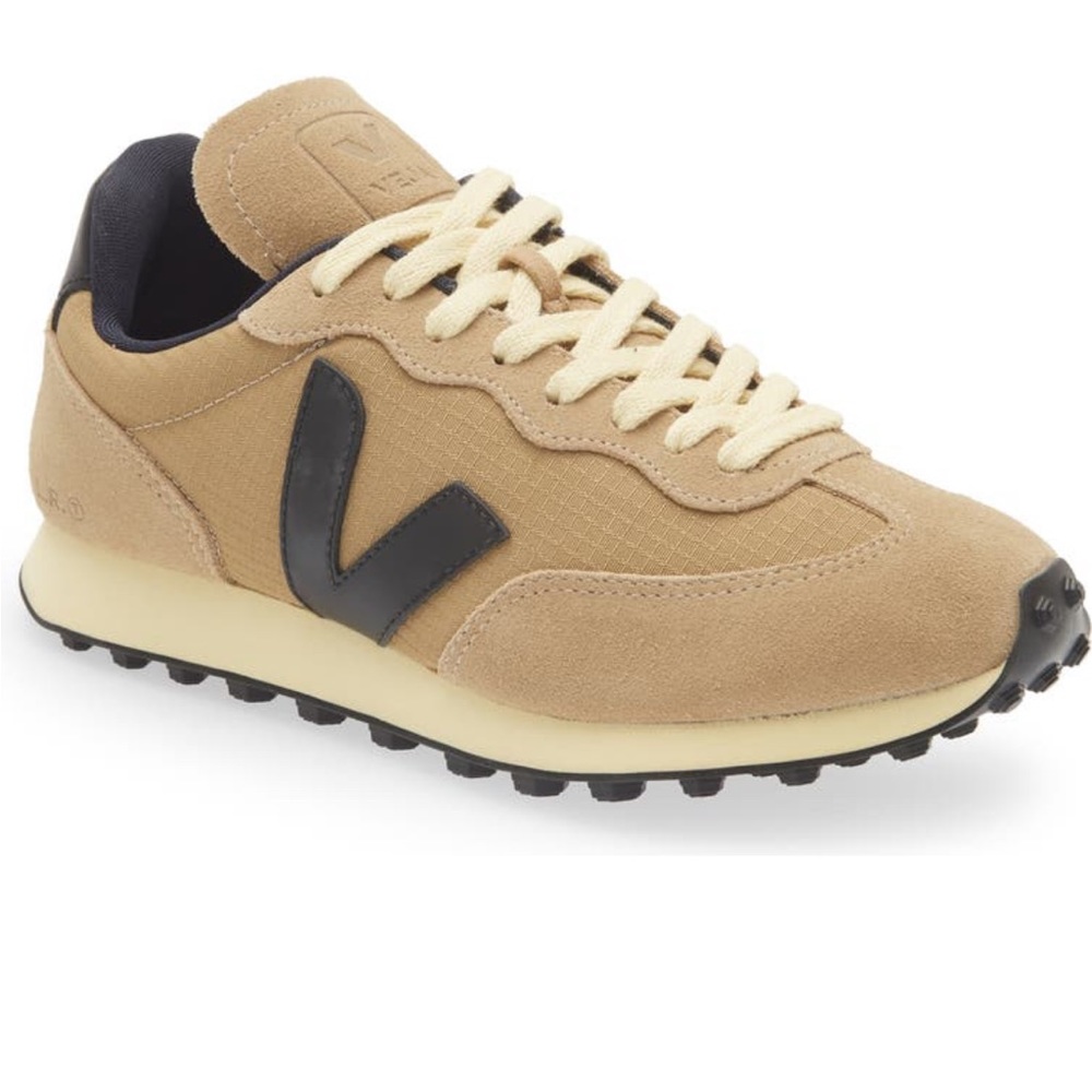 VEJA Rio Branco Sneakers